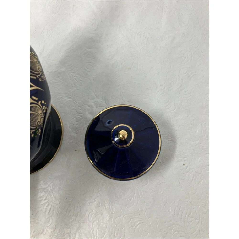 Hall USA Teapot Cobalt Blue & Gold 0223 Blue w Gold Trim 6 Cup Albany Model